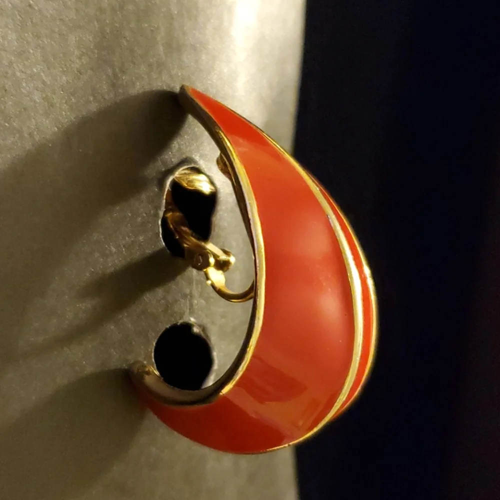 Vintage red enamel